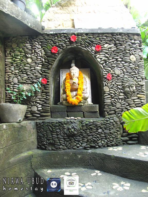 Nirwa Ubud Homestay Exteriör bild